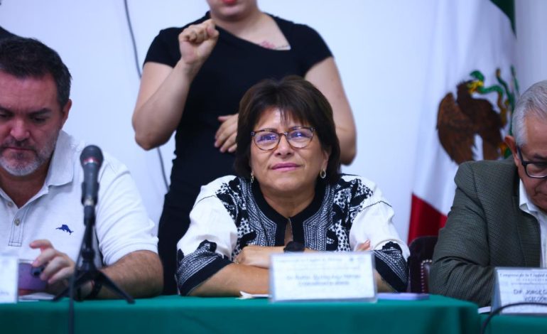 La actividad legislativa, ejemplo de transformación en la capital: Martha Ávila 