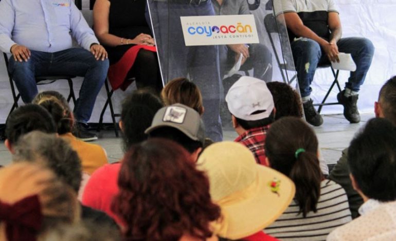 Encabeza Coyoacán la mayor campaña de regularización en mercados públicos