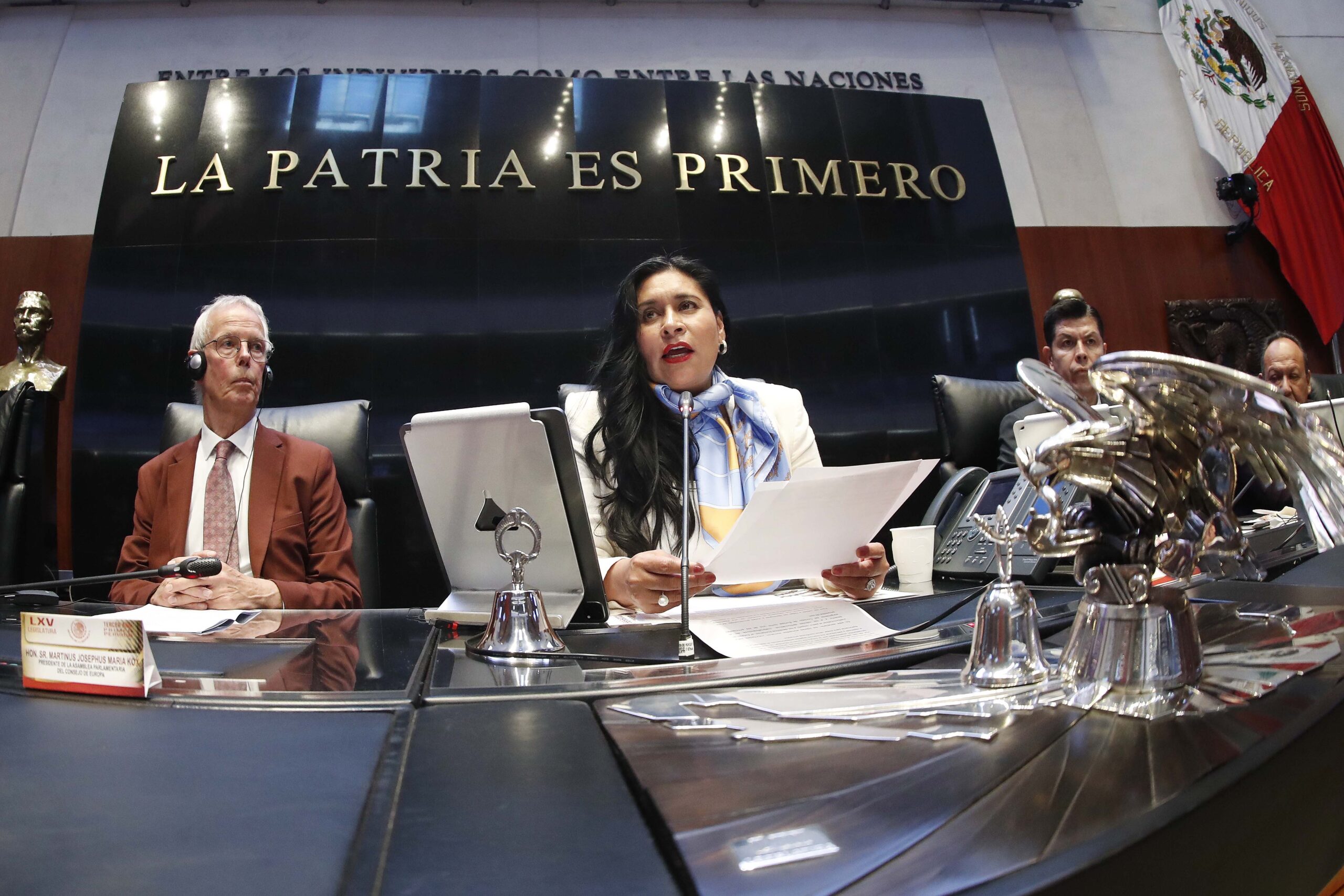 Senadora Ana Lilia Rivera llama a evitar enfrentamientos bélicos entre naciones 