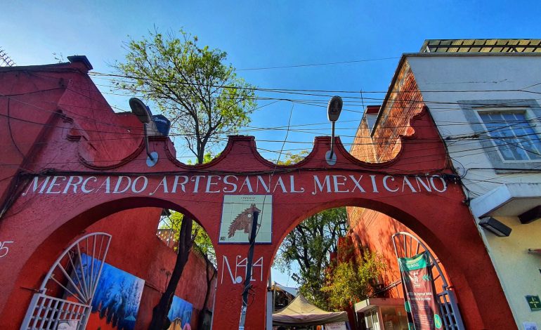 Alcaldía Coyoacán llama a comerciantes a respetar la vía pública